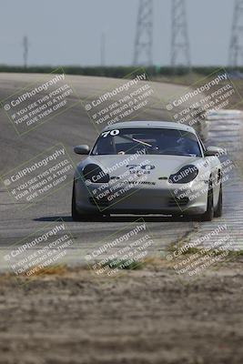 media/Jun-01-2025-PCA Golden Gate (Sun) [[9e4b10205a]]/Club Race/Race (Outside Grapevine)/